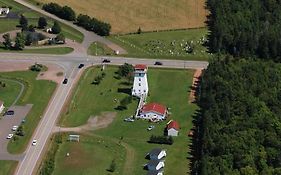 Baywatch Lighthouse Cottages & Motel